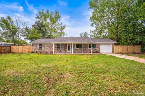 5081 Matthew Rd, Pace, FL 32571