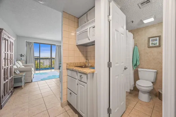 214 SW Miracle Strip Parkway #B407, Fort Walton Beach, FL 32548