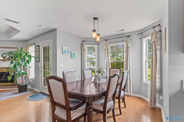 194 Bonaire Drive, Huntsville, AL 35811