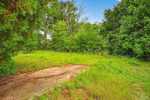 1270 Cheyenne Cir, Pensacola, FL 32505