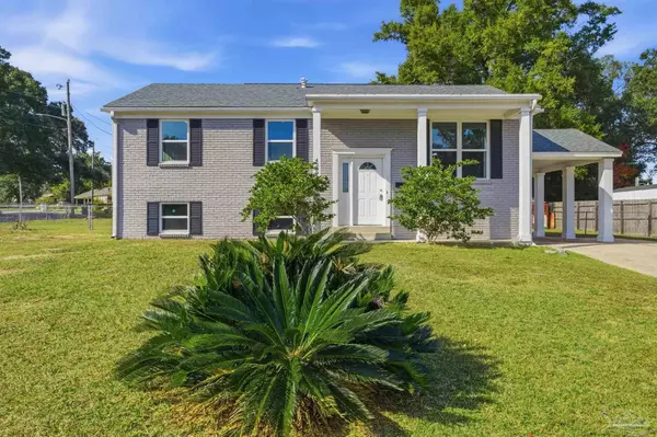 4309 Acacia Dr, Pensacola, FL 32503