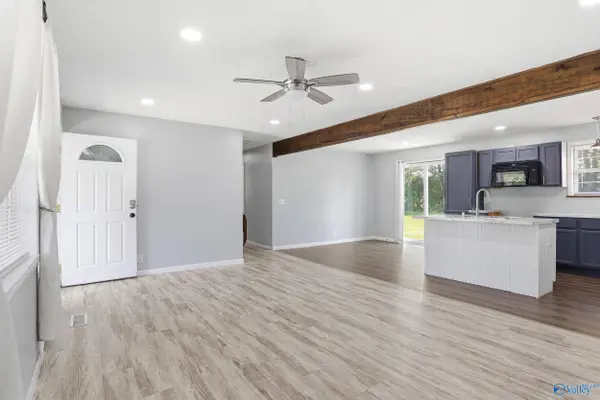 822 County Road 695, Holly Pond, AL 35083