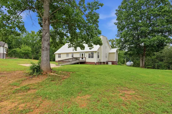 60 COUNTY ROAD 209, Crane Hill, AL 35053