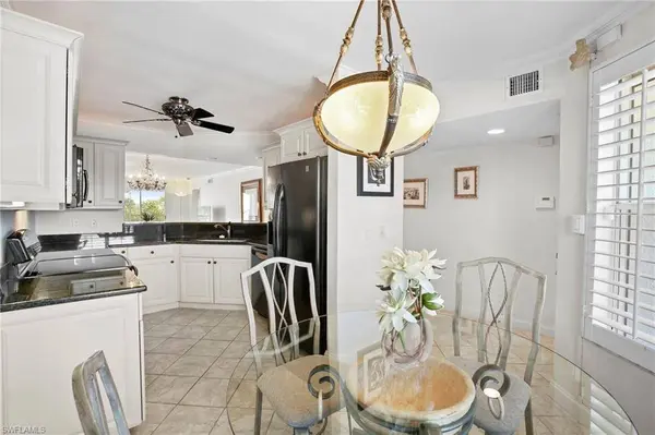 340 Horse Creek DR #307, Naples, FL 34110