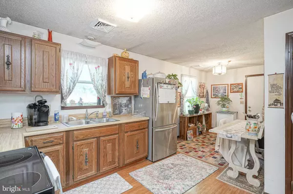 16 PIN OAK DR, Atco, NJ 08004