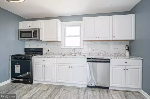 263 CHESTNUT ST, Glendora, NJ 08029