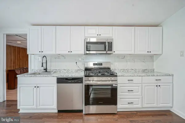 460 SECOND ST, Woodbury Heights, NJ 08097