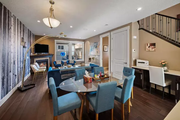 4410 17 AVE NW, Calgary, AB T3B 0N8