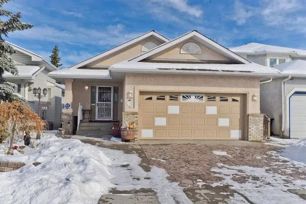 180 Hidden Vale Close NW, Calgary, AB T3A 5C7