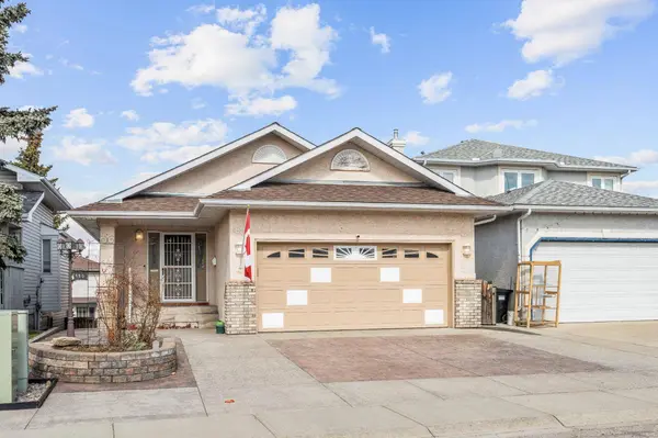 180 Hidden Vale Close NW, Calgary, AB T3A 5C7