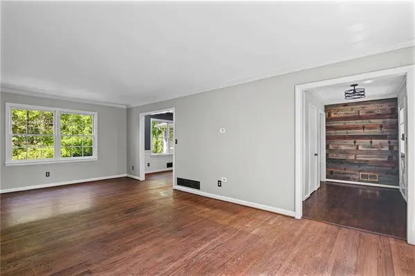 125 Jade Cove DR, Roswell, GA 30075