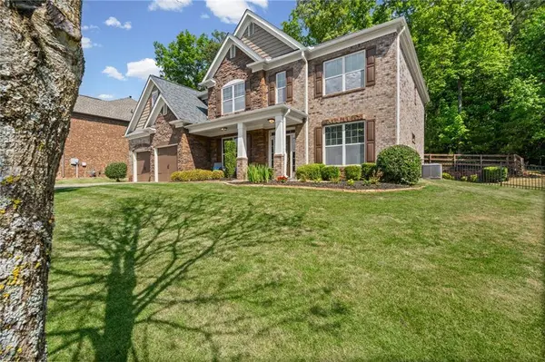 8815 Ellesmere DR, Cumming, GA 30041