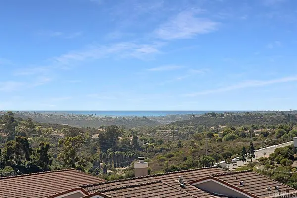 1930 W San Marcos BLVD #204, Carlsbad, CA 92009