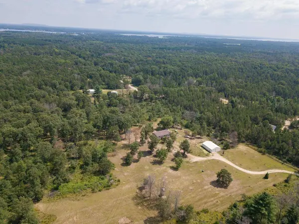 N9656 19th Avenue, Necedah, WI 54646