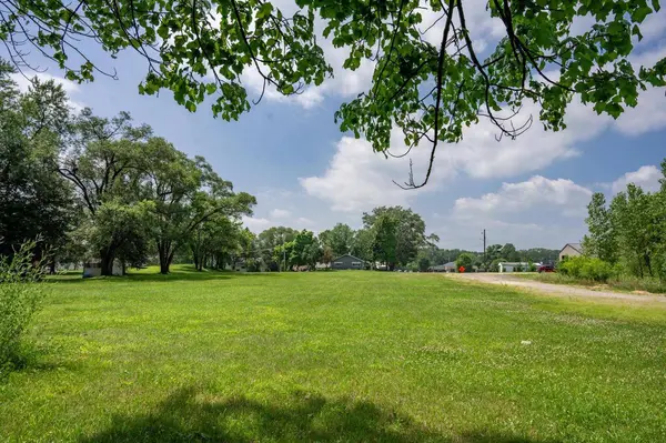 1.6 acres Prospect and Lincoln Street, Mauston, WI 53948