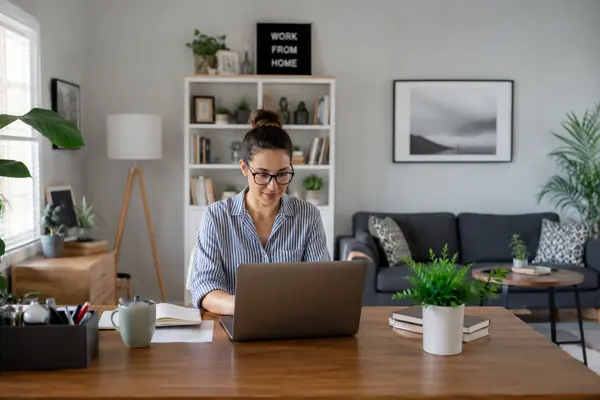 feature image of Navigating Remote Work and Housing Flexibility: The New Norm for Homebuyers
