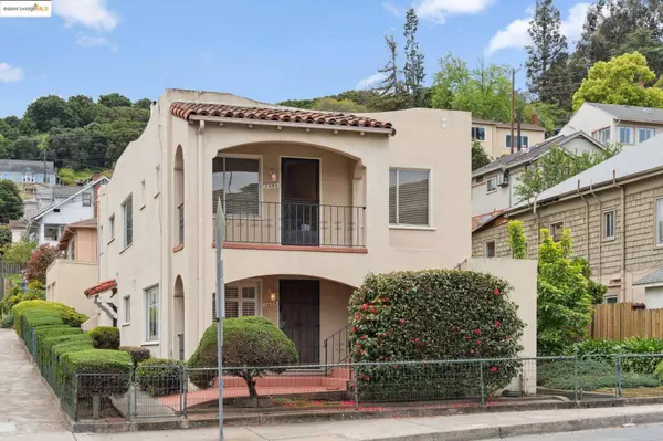 1605 Pomona St, Crockett, CA 94525