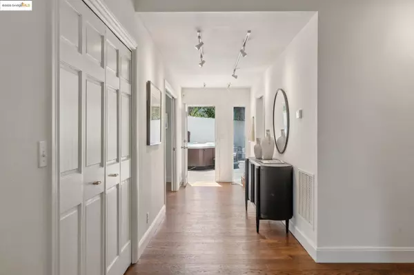 1459 Rifle Range Rd, El Cerrito, CA 94530