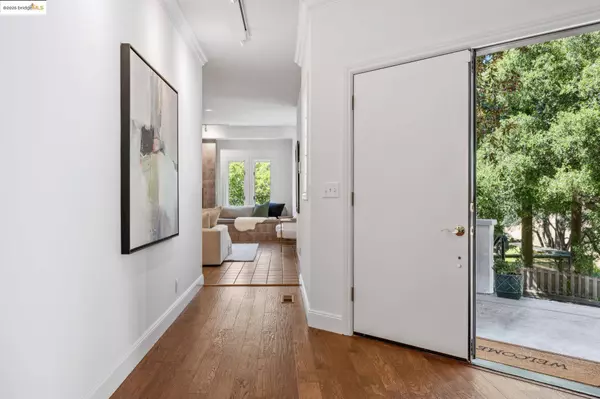 1459 Rifle Range Rd, El Cerrito, CA 94530