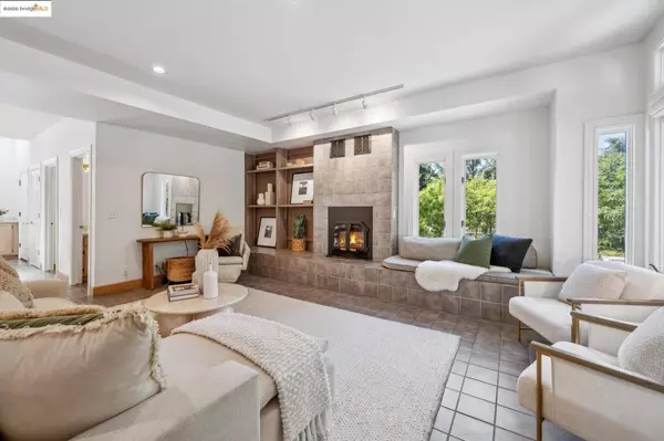 1459 Rifle Range Rd, El Cerrito, CA 94530