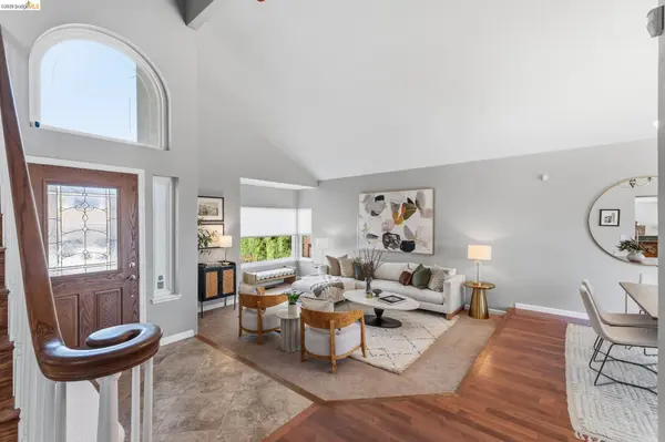 2137 Pheasant Dr, Hercules, CA 94547
