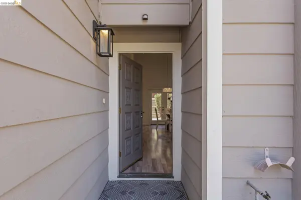 2239 Southwest Ct, Martinez, CA 94553