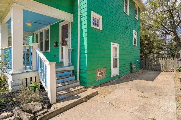 570 E Weber Road, Columbus, OH 43202