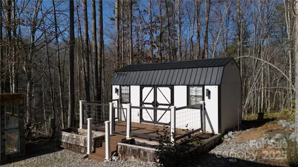 402 Grandview DR, Rutherfordton, NC 28139