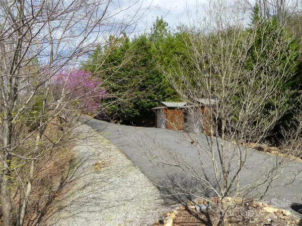 133 Saratoga DR, Bostic, NC 28018