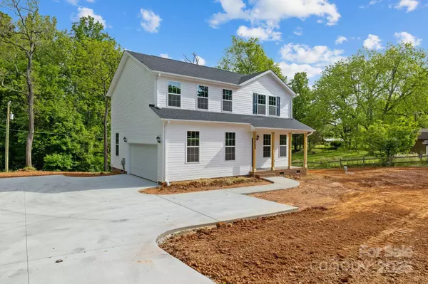 315 Settlemyre RD, Morganton, NC 28655