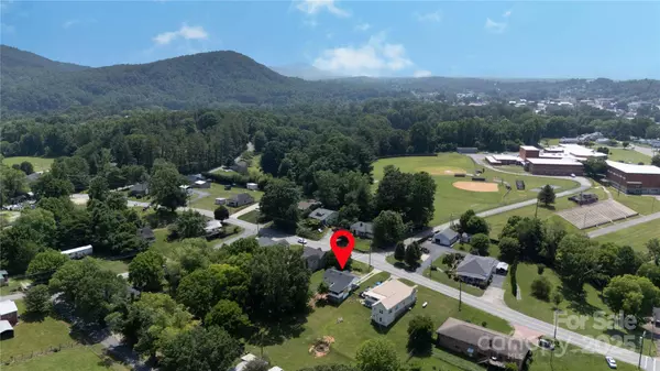 820 Baldwin AVE, Marion, NC 28752