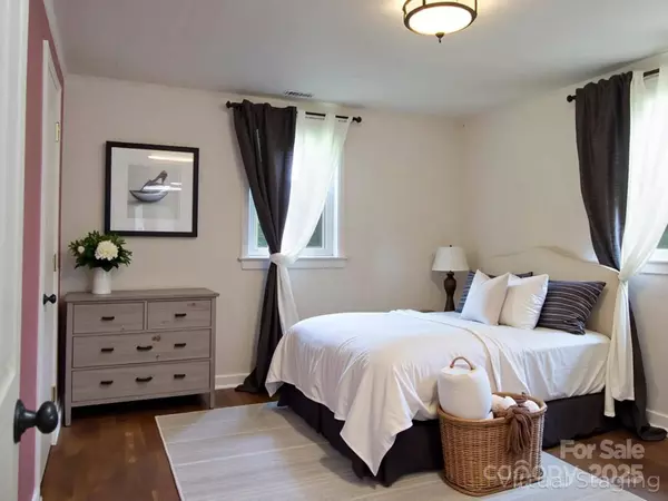 820 Baldwin AVE, Marion, NC 28752