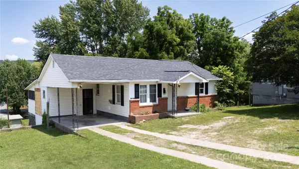 820 Baldwin AVE, Marion, NC 28752