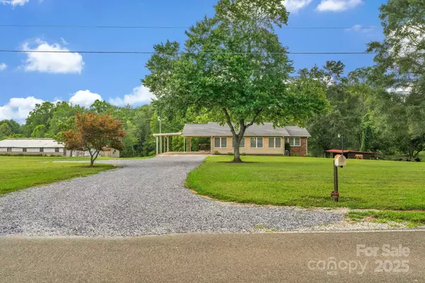 2036 Biggers Lake RD, Shelby, NC 28152