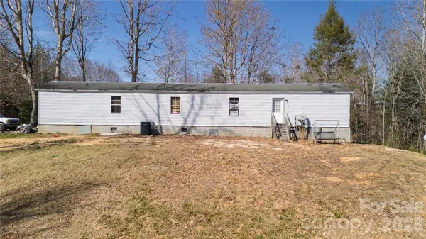 1490 Glenn Carlton RD, Boomer, NC 28606