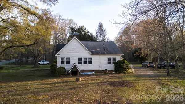 3771 Hwy 221 HWY N, Union Mills, NC 28137