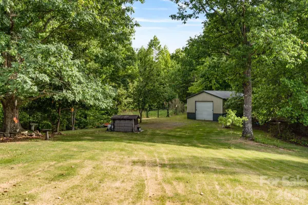 415 Reel Hollow RD, Marion, NC 28752
