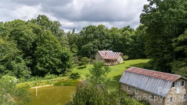 2027 Stamey Branch RD, Newland, NC 28657