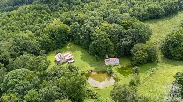 2027 Stamey Branch RD, Newland, NC 28657