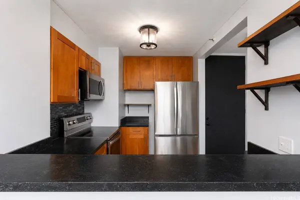 322 Aoloa ST #1110, Kailua, HI 96734