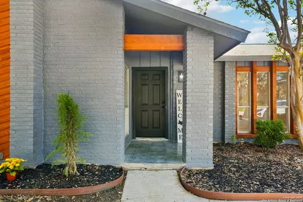 13334 Los Indios, San Antonio, TX 78233