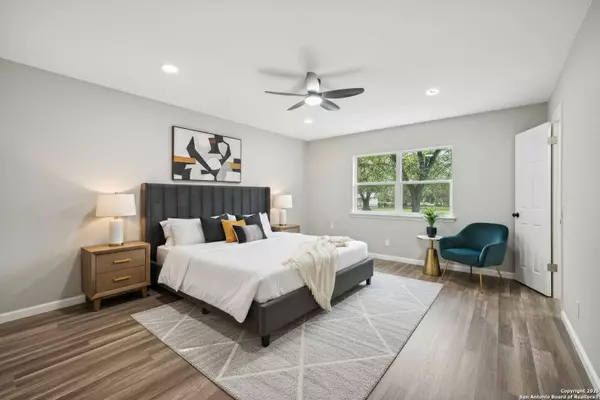 13334 Los Indios, San Antonio, TX 78233