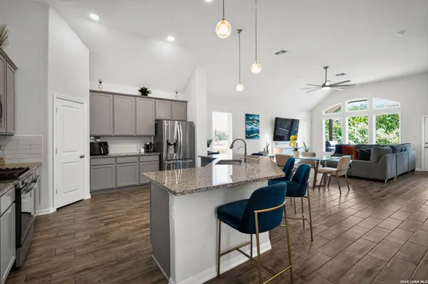 25046 Las Pilas, San Antonio, TX 78261