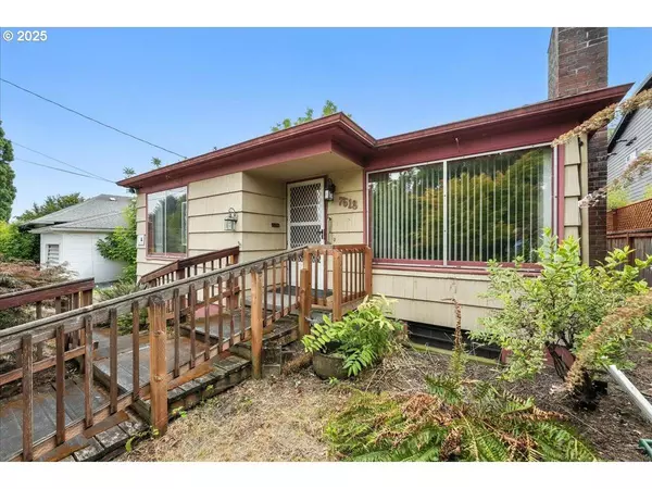 7618 SE CLAY ST, Portland, OR 97215