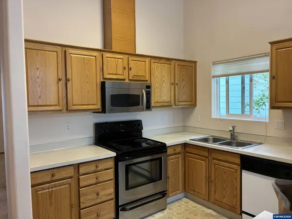 2349 62 Ln, Hillsboro, OR 97123