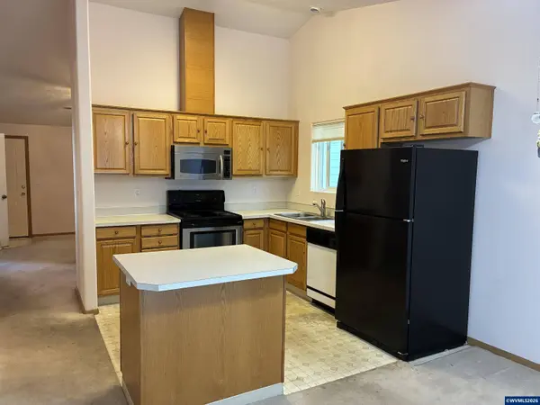 2349 62 Ln, Hillsboro, OR 97123