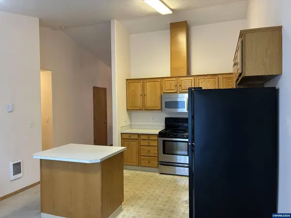 2349 62 Ln, Hillsboro, OR 97123