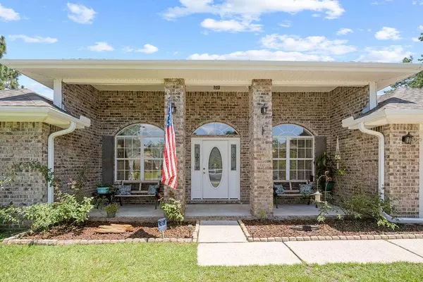 5309 Ten Point Drive, Crestview, FL 32539