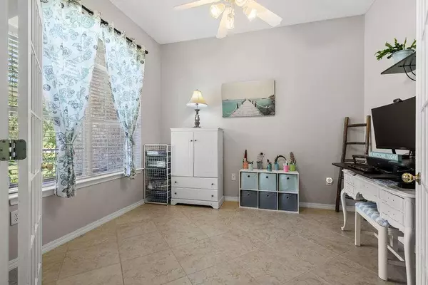 5309 Ten Point Drive, Crestview, FL 32539