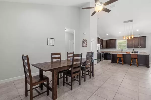 242 Terrance Lane, Mary Esther, FL 32569